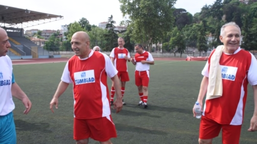 3_upscayl_1600px_remacri